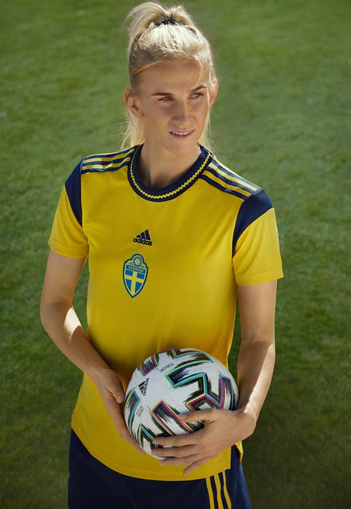 sweden 4-min.jpg