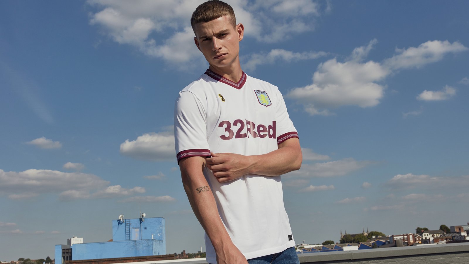 villa luke away kit soccerbible.jpg
