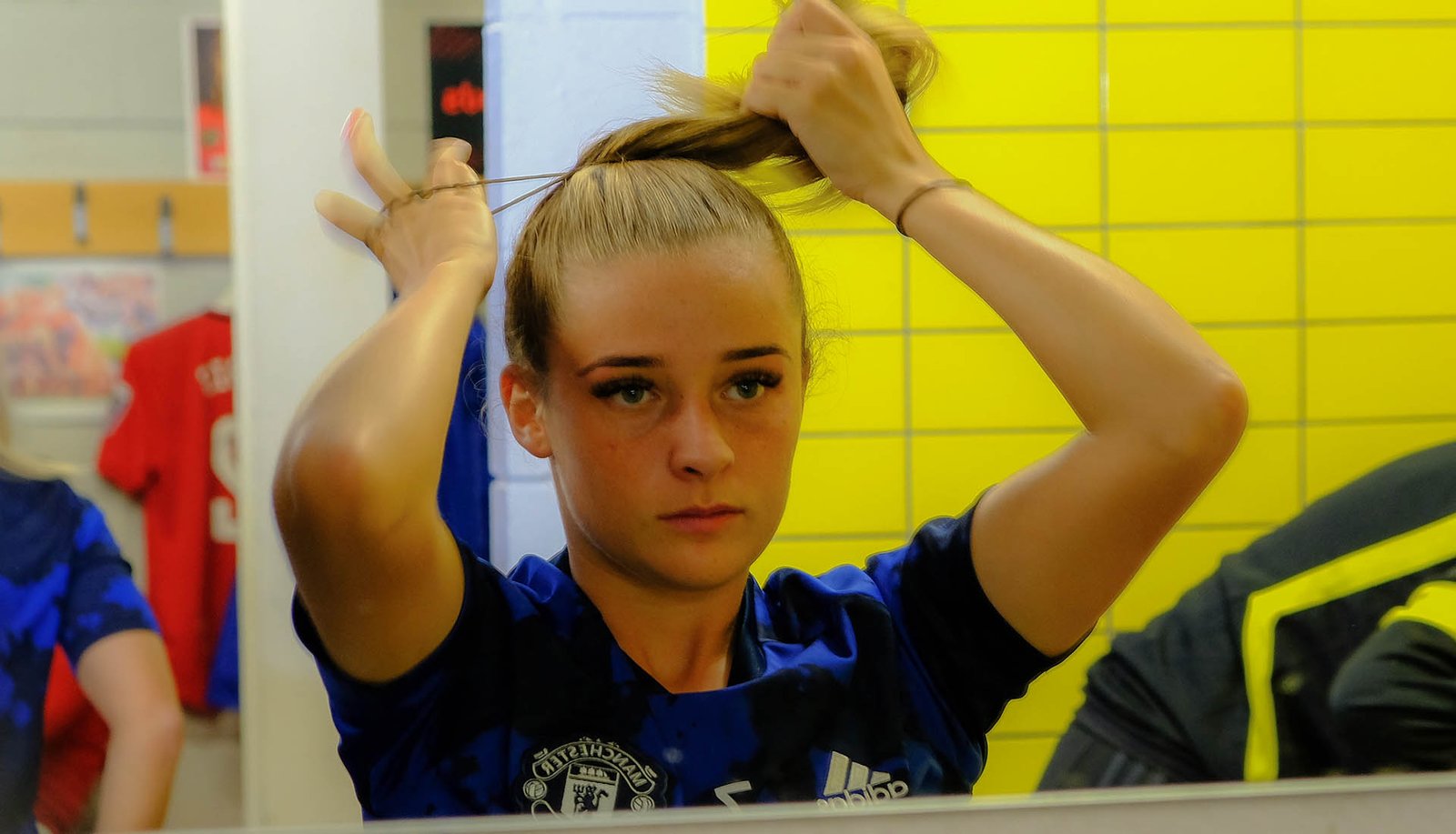 ella toone x soccerbible header_0023_image00005.jpg