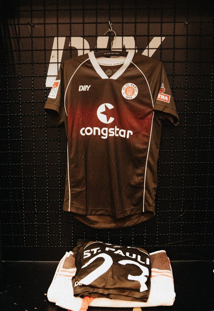 pauli 7-min.jpg