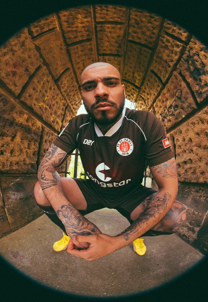 pauli 2-min.jpg