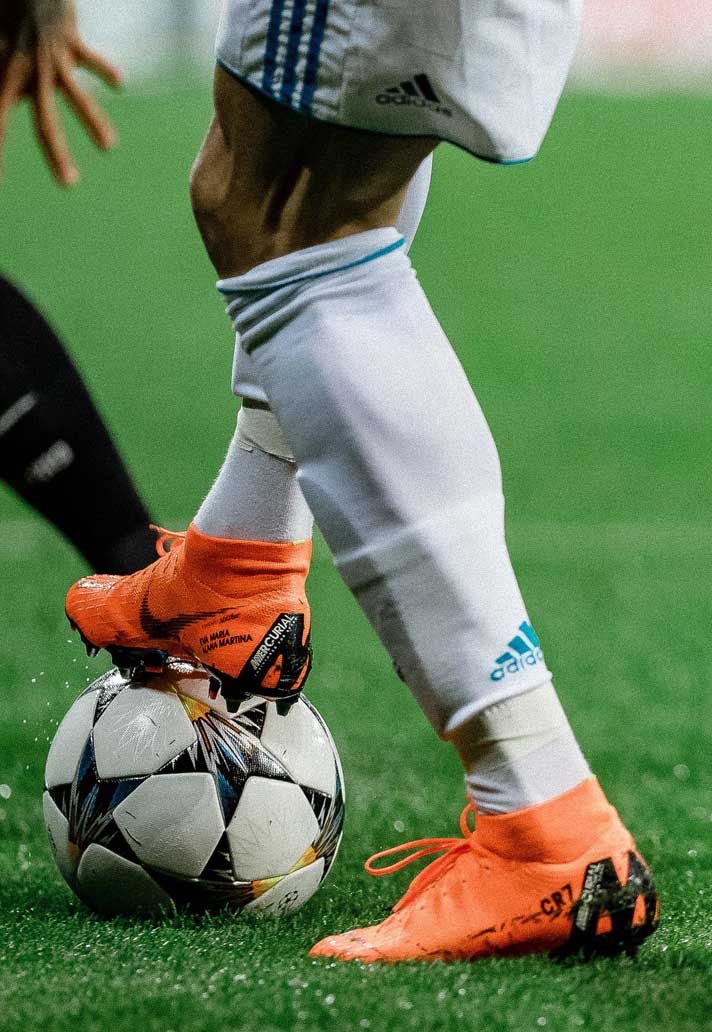 944-real-madrid-psg-framed.jpg