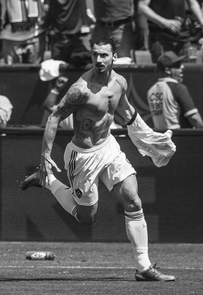 37-framed-la-derby.jpg