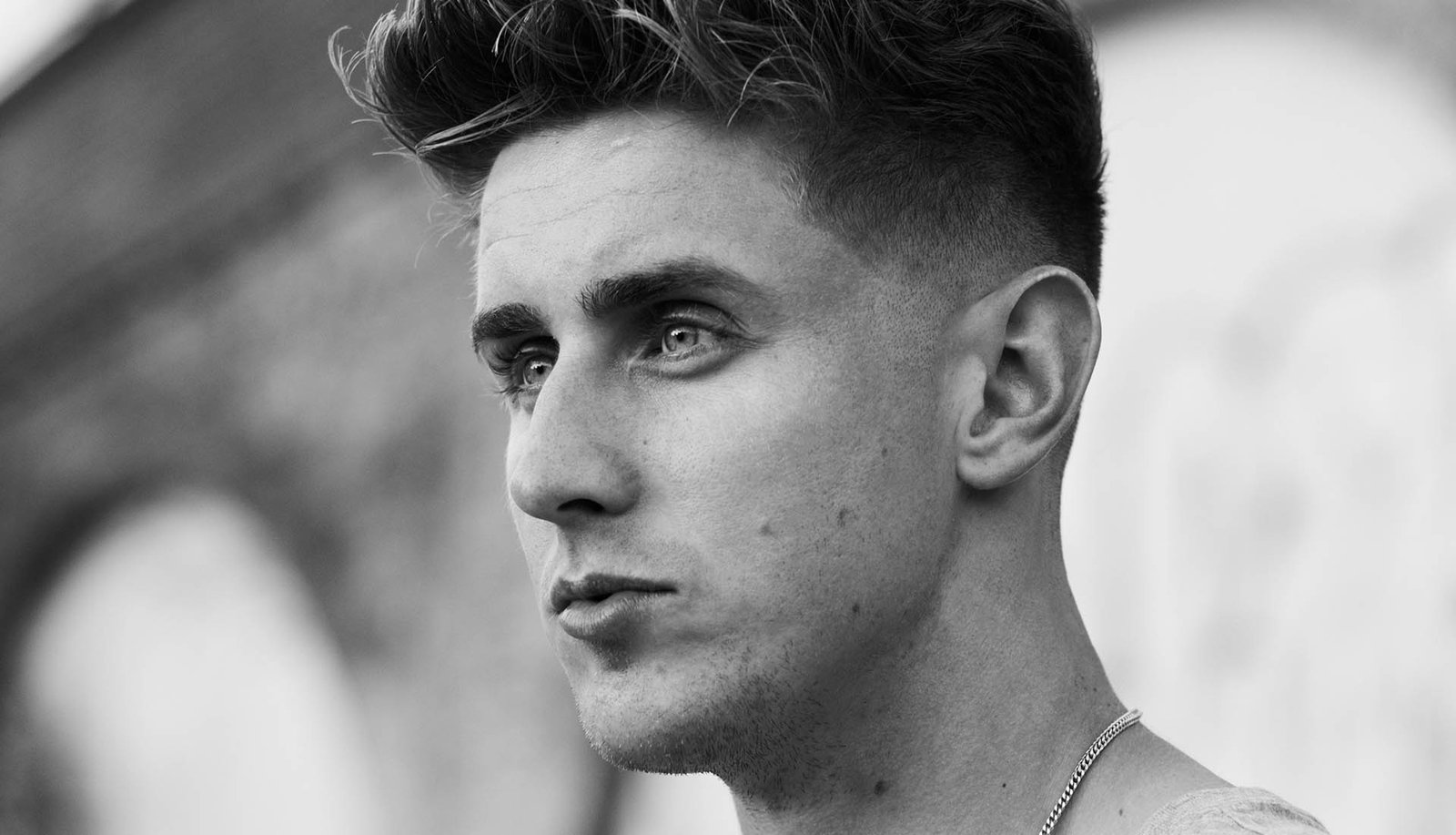In Conversation | Fulham Captain Tom Cairney on the 18/19 Premier League Season and His Journey Back to the Top Flight - featured image
