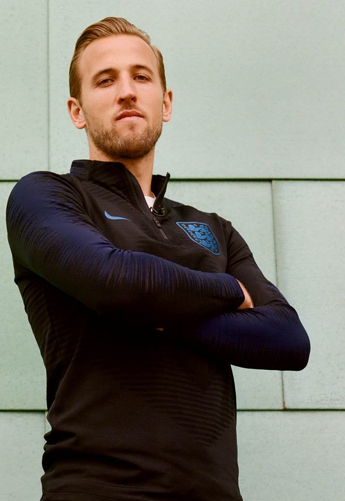 harry kane portraits_0005_180907000000060001.jpg