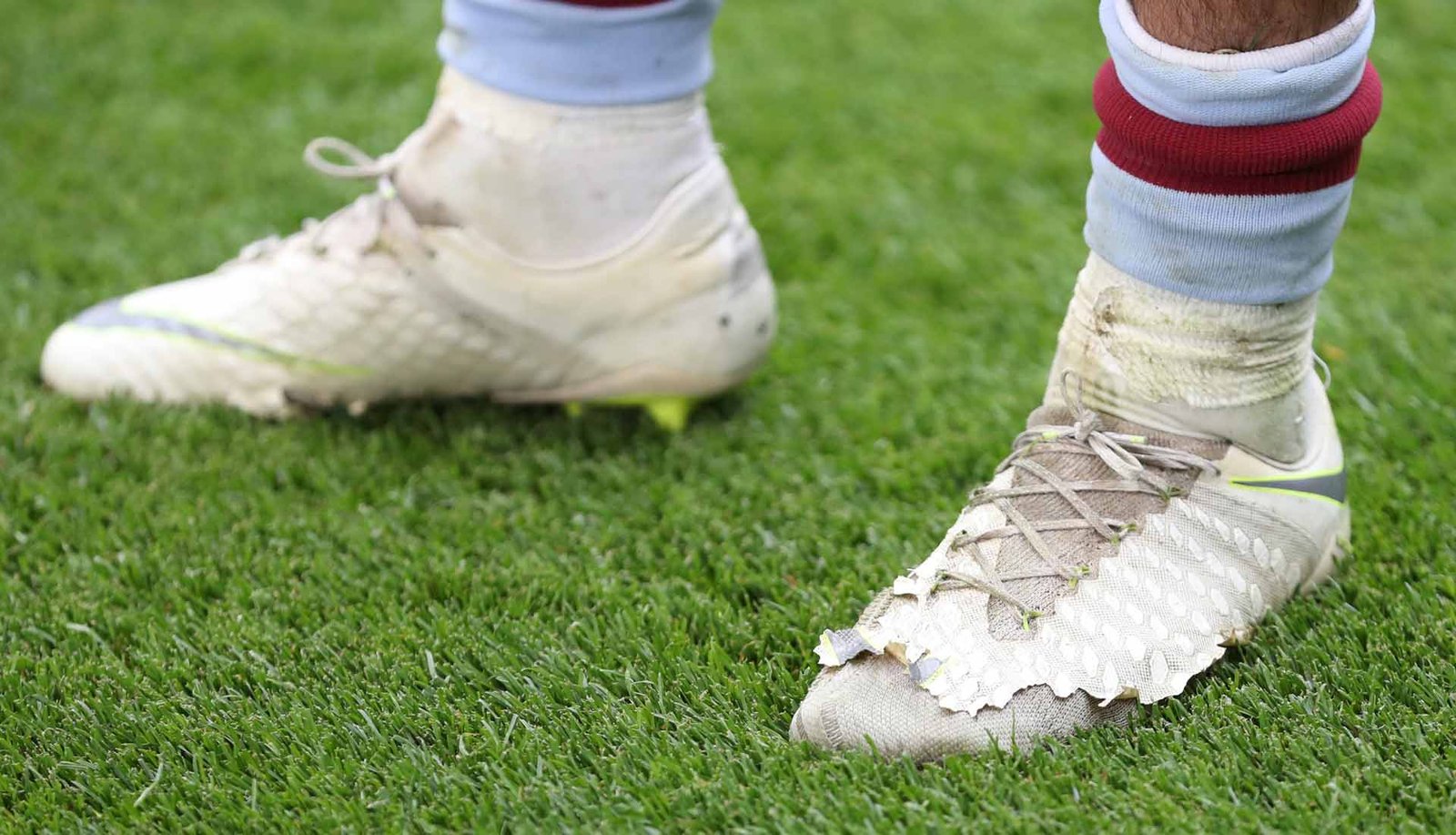 grealish-boots.jpg