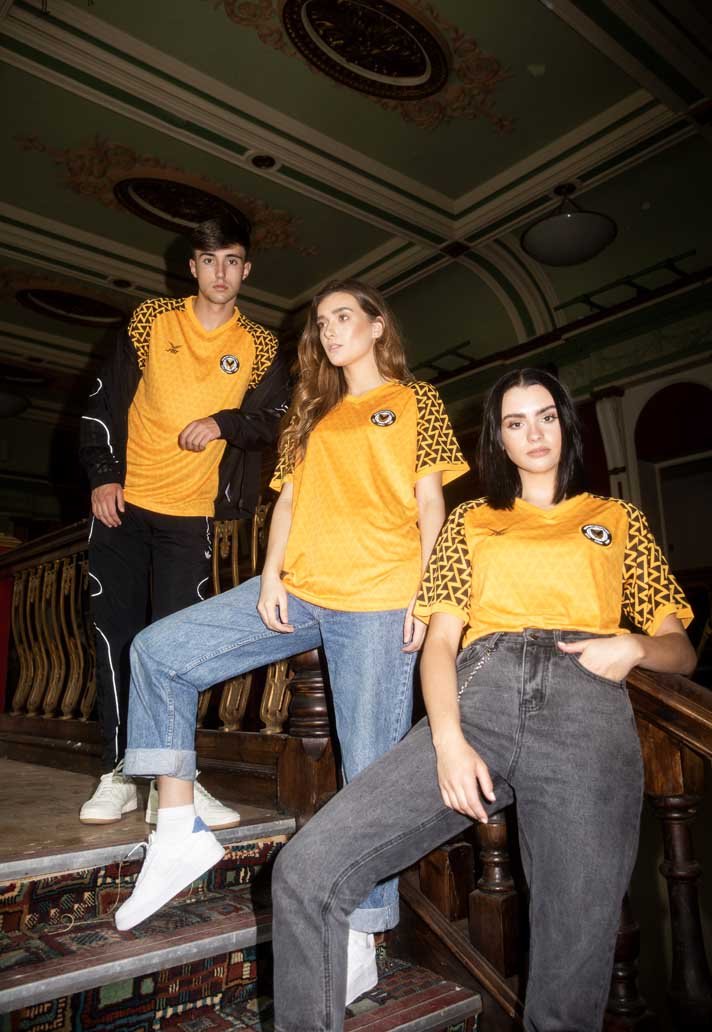 3-newport-county-shirts-neal-heard-min.jpg