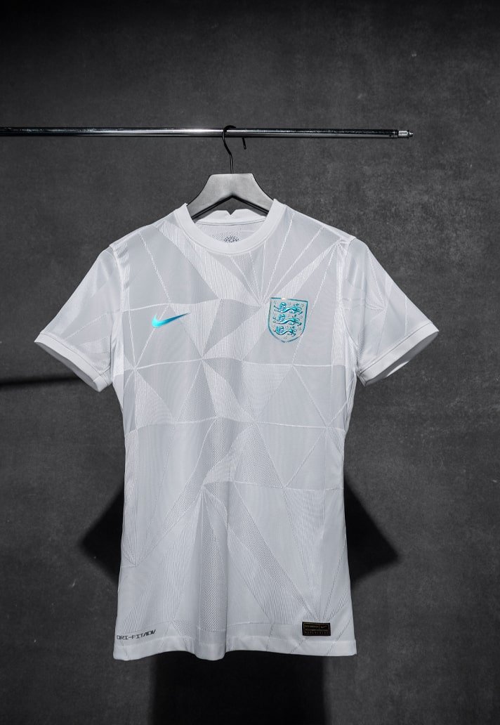 nike 9-min.jpg