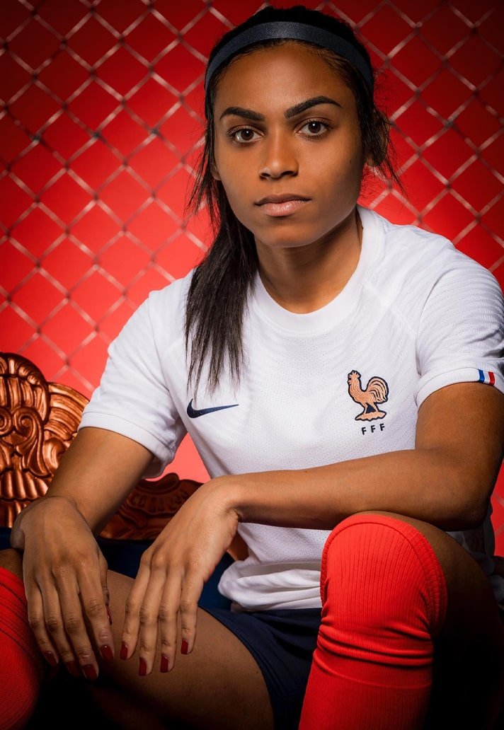 nike 12-min.jpg