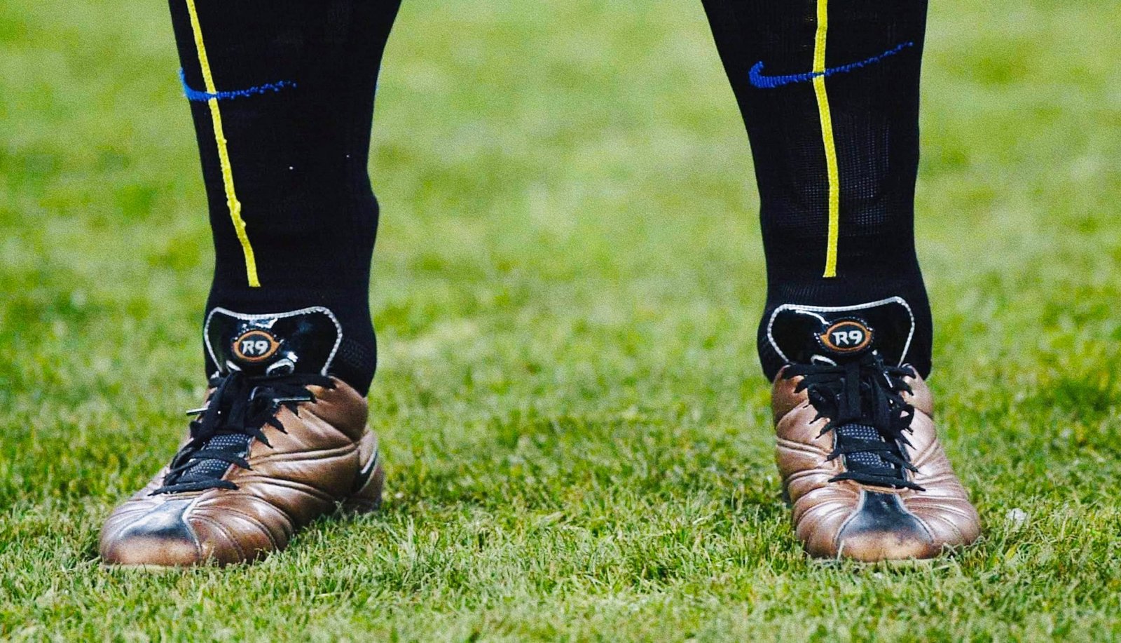Nike's World Cup Mercurial Is A Throwback To Ronaldo's 2001 Match Mercurial - featured image