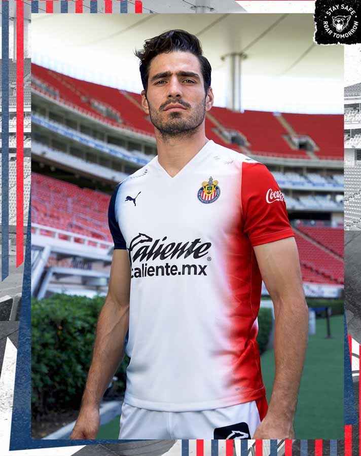 chivas 4-min.jpg