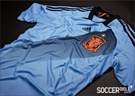 Spain Away Replica 2012-13 - adidas Football Shirt - featured image
