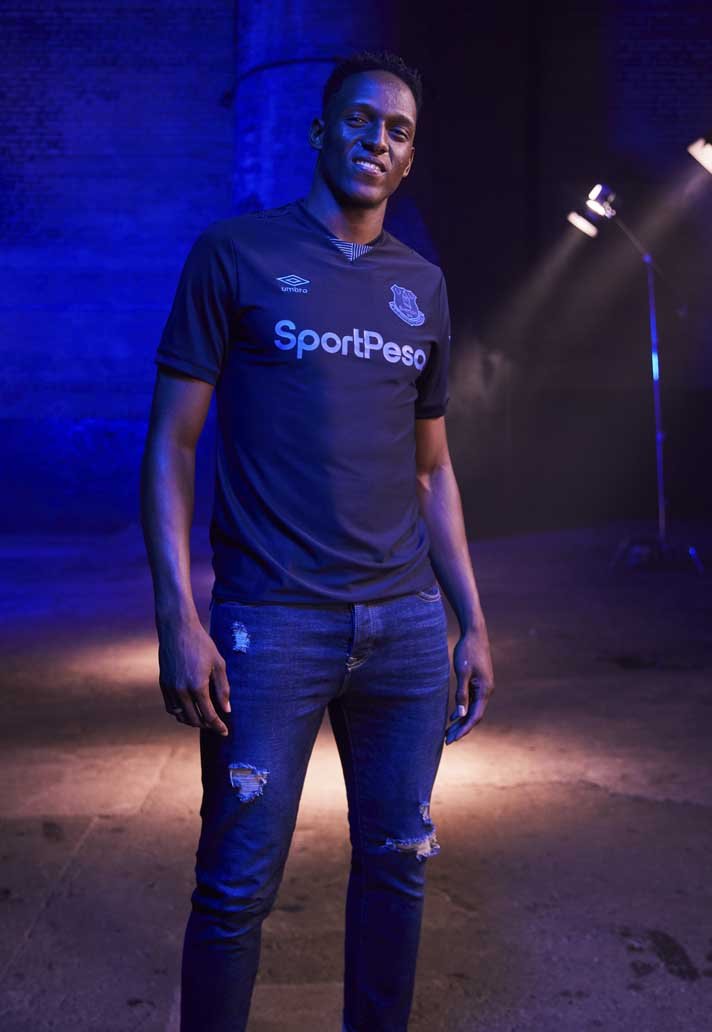 4-everton-third-shirt-19-20-min.jpg