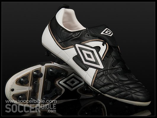 Umbro Speciali Football Boots - Black/White/Gold - featured image
