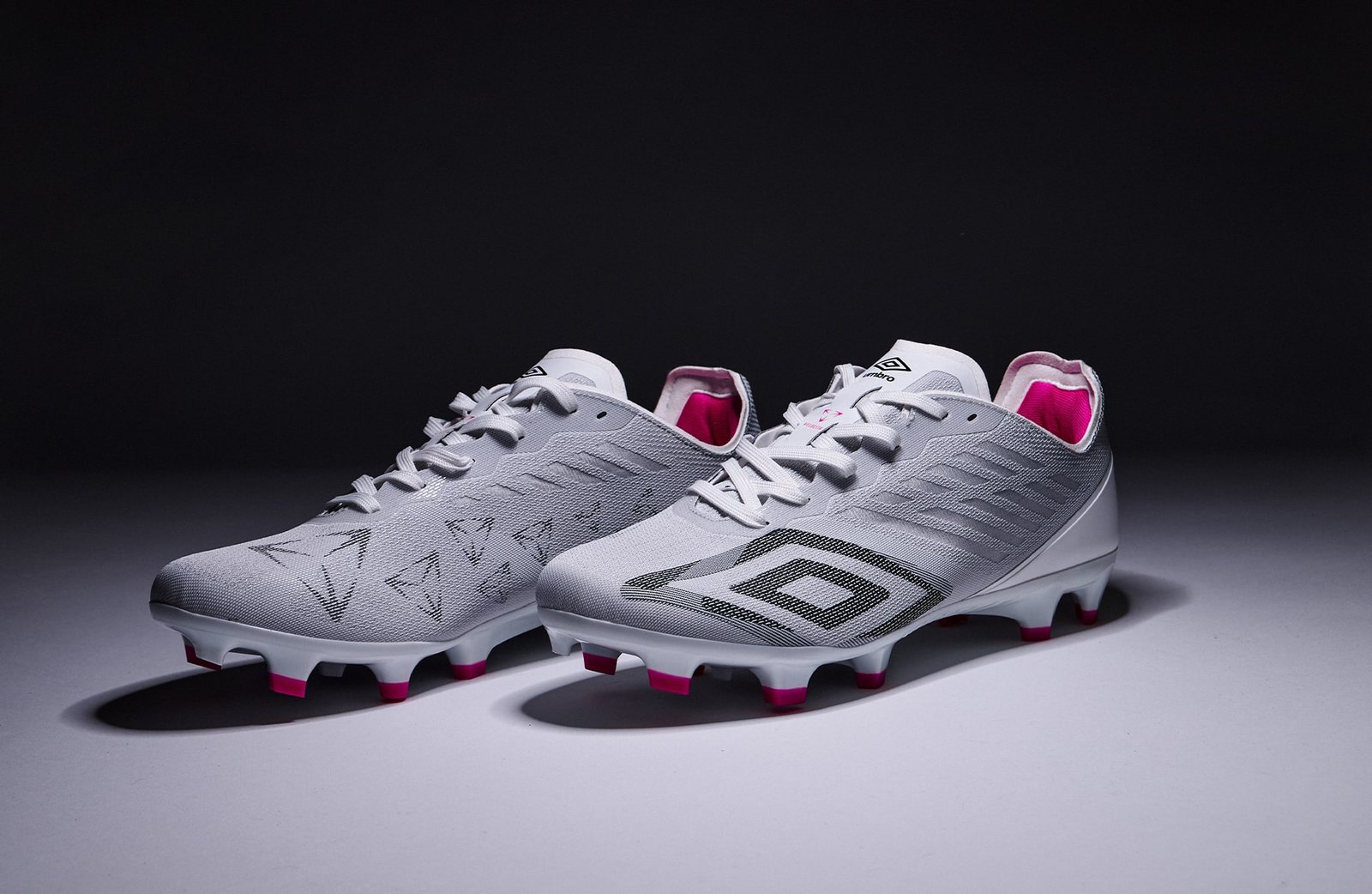 Umbro Unveil The All-New Velocita Decima As Part Of The Out Of Line Pack - featured image